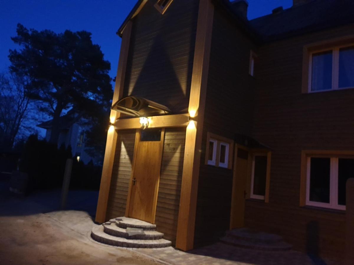 Guest House And Camping Jūrkalne Esterno foto