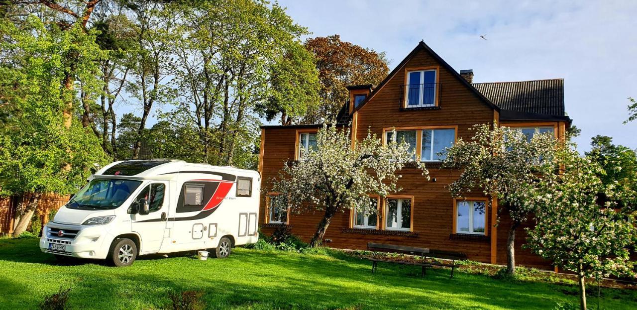Guest House And Camping Jūrkalne Esterno foto