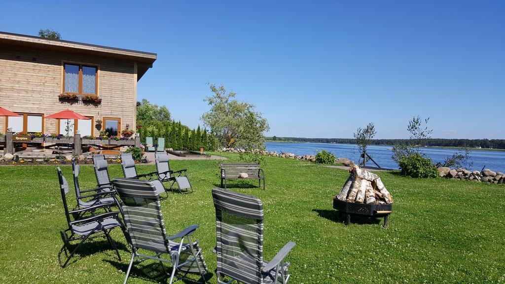 Guest House And Camping Jūrkalne Esterno foto