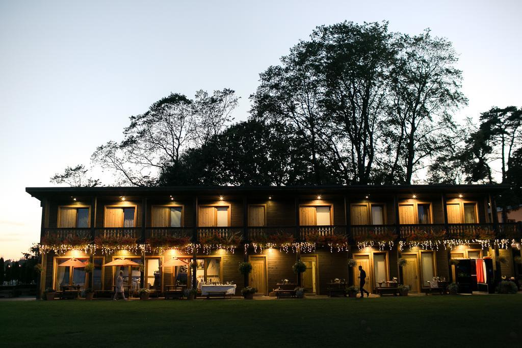 Guest House And Camping Jūrkalne Esterno foto