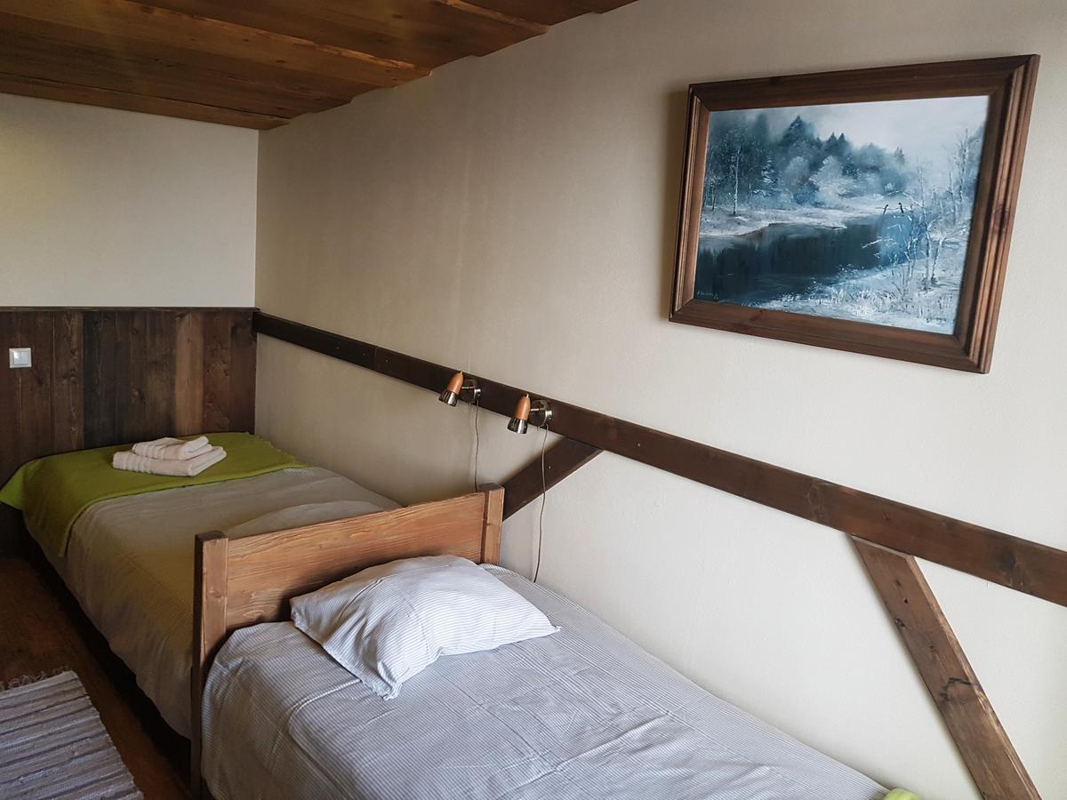 Guest House And Camping Jūrkalne Esterno foto